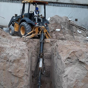 Renta de Retroexcavadora Con Extensión en Hermosillo